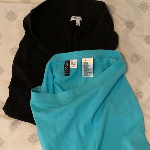 Lot of 2 Mini Skirts - Picture 4 of 8